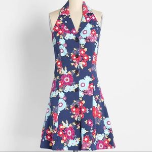 ModCloth Upstate for the Weekend Tennis Dress Size Large Floral Retro Halter NWT